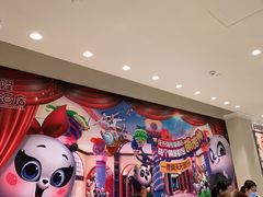 -美食小镇·观赏珍稀鸟类·长隆熊猫酒店