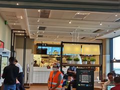 门面-肯德基(虹桥高铁店)