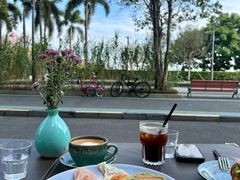 -ommo cafe(半岛城邦店)