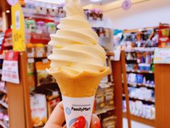 -全家便利店(襄阳南路店)