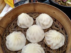 特色汤包-老盛昌(聚丰园店)