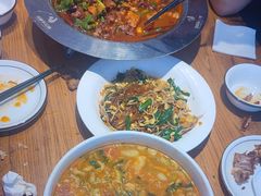 -俭寨大盘鸡·缸子肉·小公鸡·新疆菜(云通店)