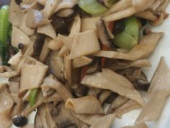 -火娃菜馆(新岭花园1期店)