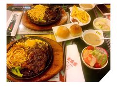 -豪享来牛排·中西简餐(黄河路店)