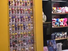 -泡泡玛特POPMART(杭州乐堤港店)