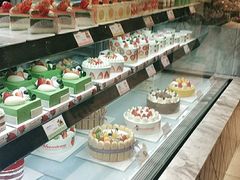 -罗森尼娜(德思勤店)