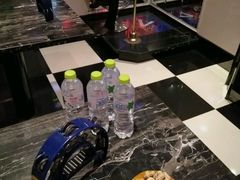 -悦SHOW 量贩式KTV(宝龙广场店)