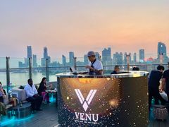 -VENU+海景酒廊
