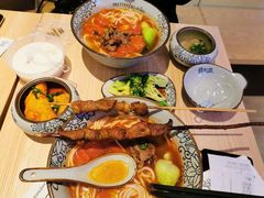 -俏凤凰(美林M·LIVE天地东座店)
