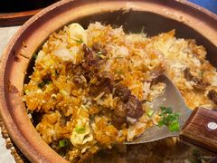 窝蛋牛肉煲仔饭-啫神·广州地标美食(北京路店)