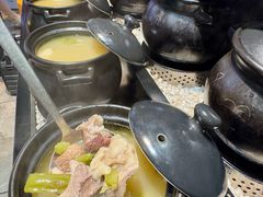 -荣基四海一家·家常菜·海鲜大排档(新安店)