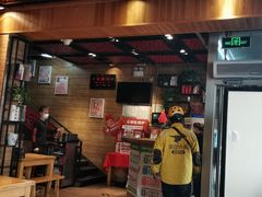 -管氏翅吧(护国寺店)