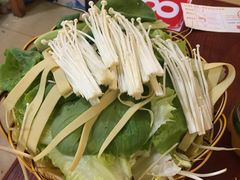 -武氏皖北网红三胖地锅鸡(桐城路店)