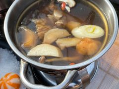 菌汤小火锅-丽江庭院之爱在路上(西单店)