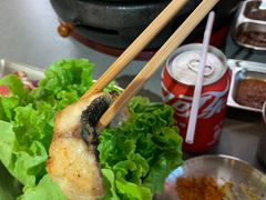 -围炉肉舍•炭烤活鳗•丹东海鲜烤肉(步行街店)