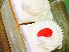 鲜奶小方蛋糕-红宝石·鲜奶小方·海派西点房(南丹店)