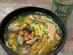 -阿芬卤面(花巷店)