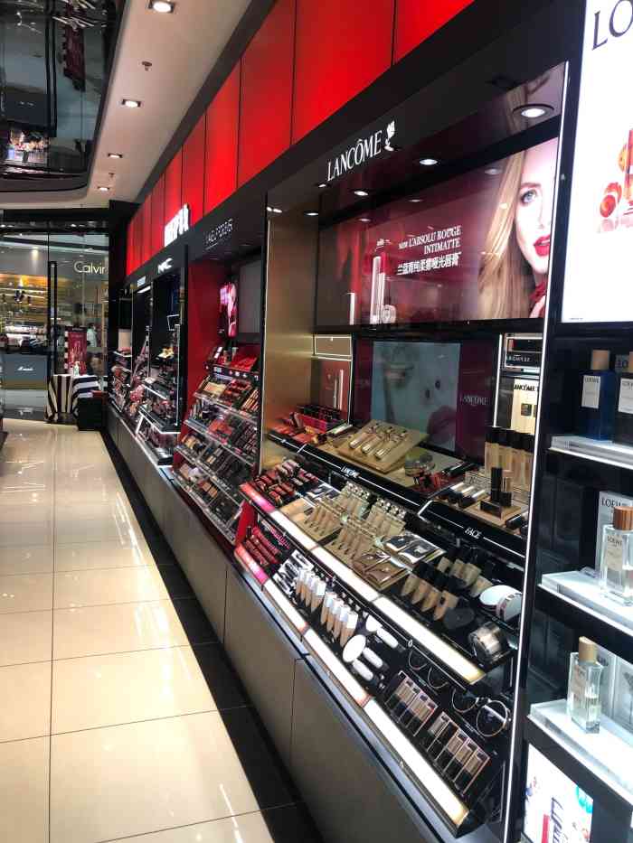 丝芙兰sephora(江宁万达店)-"位置很好找 ,ck店的对面 ,买到了我心.
