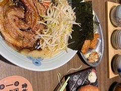 -雷神拉面(财富中心玉米楼店)