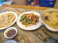 -东北菜冰城一家人