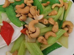 腰果西芹鲜百合-文记壹心鸡(宝华路店)
