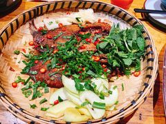 -老滇山寨•云南特色菜•地方菜•民族风情歌舞表演(金碧店)