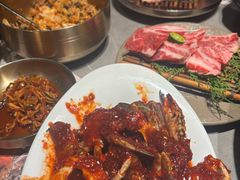 -草家酱蟹炭火烤肉店(珲春南路一店)