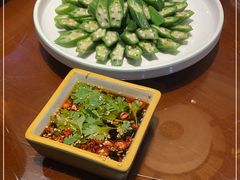 -那家老院子东北菜·饺子·小鸡炖蘑菇(艳华街店)