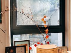 -邊城書店