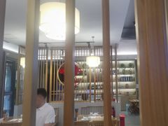 -严记小天府酸菜鱼(西四路店)