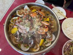 -鑫渔港海鲜本地菜·山海关浑锅(东戴河店)