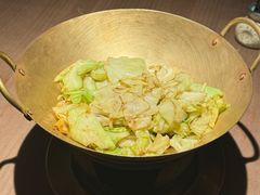 干锅手撕包菜-沅江水·湖南家宴(南村万博长隆商圈店)