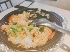 -煲王粤菜餐厅(中侨中心店)