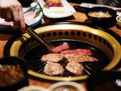 -炼火烤肉店