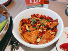 -湘西小馆(滨河路店)