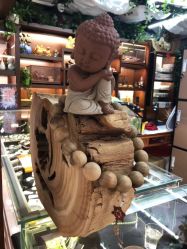 -灵彩珠宝(朗香街店)