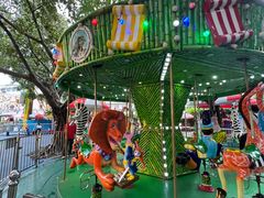 -顺德大良半月城游乐场