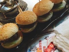 -新哥老官·畅吃123·美蛙世界(苏宁广场店)