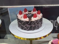 -DQ·蛋糕·冰淇淋(五棵松万达店)