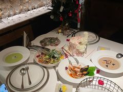 -Mogul Eatery·大亨餐酒馆