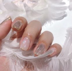 -慕拉美甲美睫皮肤管理