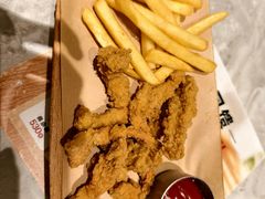 -必胜客(上海新南方商城PH店)