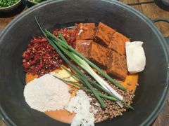 -四小区火锅·巷子里的重庆火锅(花照壁店)