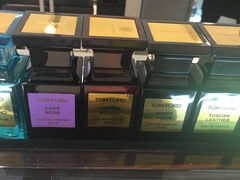 -Tom Ford(海港城店)