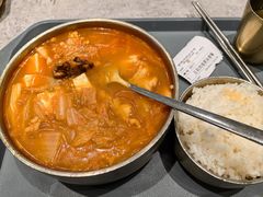 -大食代美食广场(上海中心店)