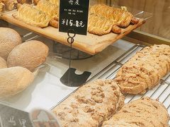 -分子跳动鲜活面包(五一大道店)