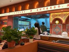 -宝龙城(杭州滨江店)