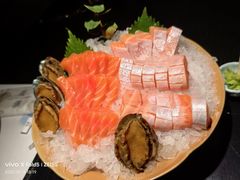 -花潮料理艺食馆(成都万象城店)