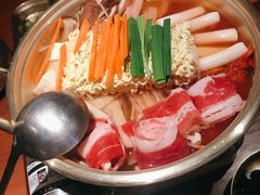 泡菜肥牛部队锅-春熙台韩国料理·章鱼肥牛(西丽店)