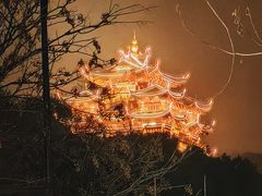 -吴山路夜市